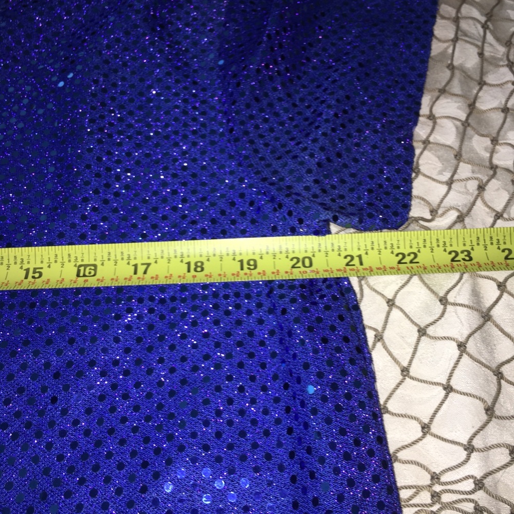 sequins top - Picture 3 of 4
